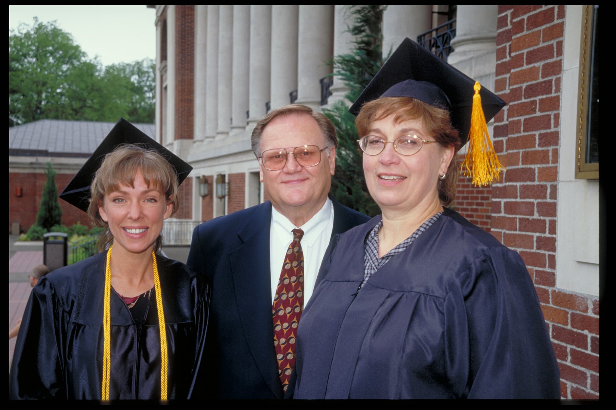 2004 Ecampus graduates