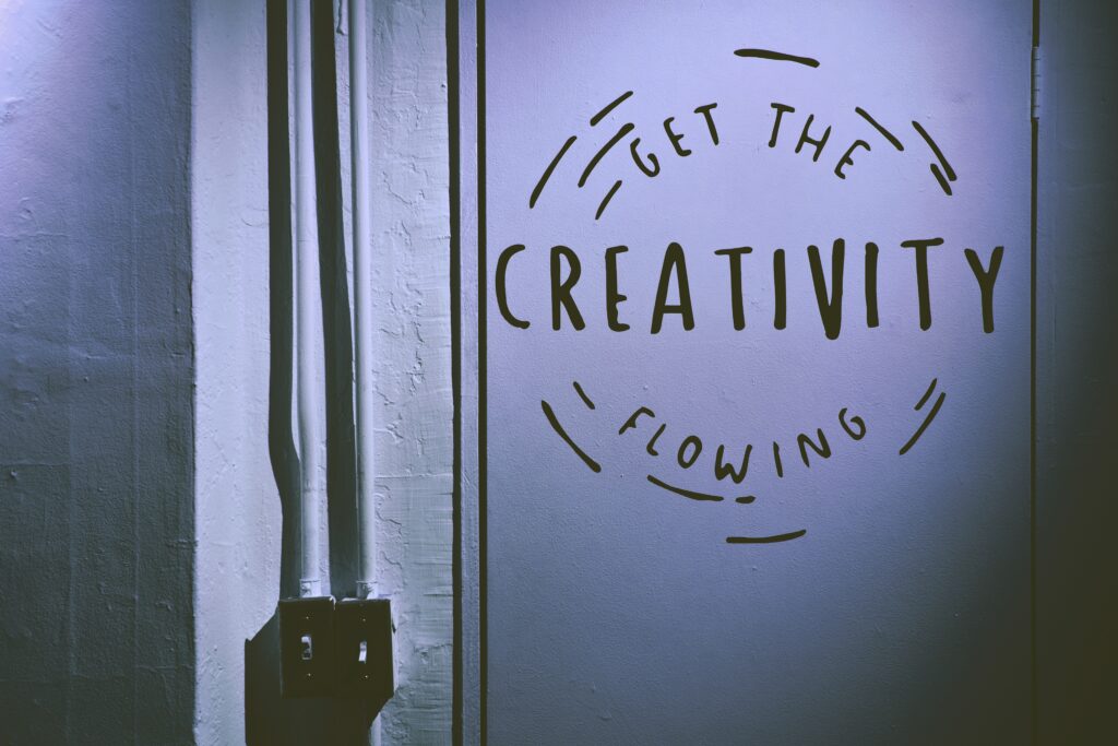 Message "get the creative following" 