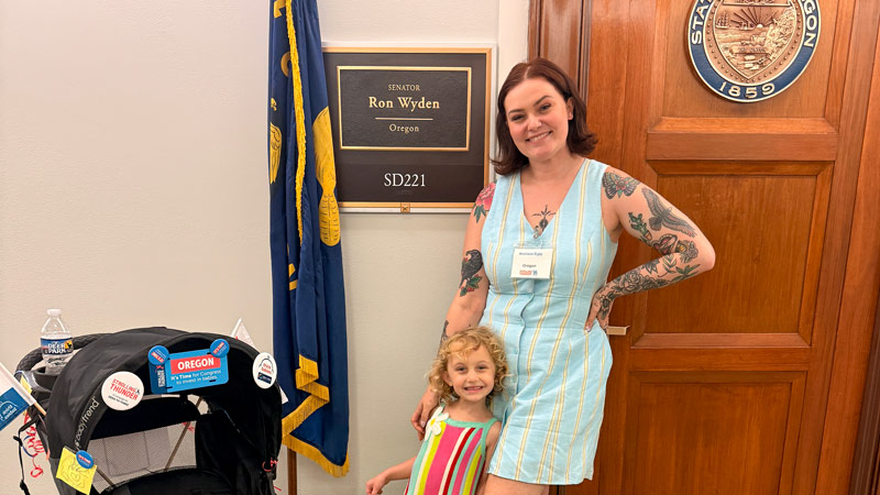 Oregon State student Anastasia Rigby poses with her daughter in the U.S. Capitol.
