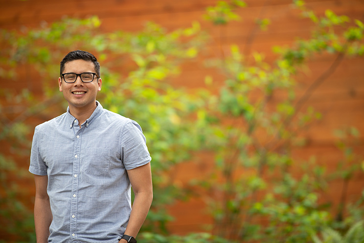 Eddie Rodriguez, student success coach for Oregon State University Ecampus