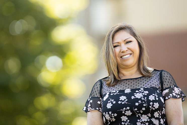 Maria Reading, Spanish graduate from Oregon State University Ecampus